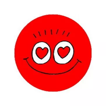 SMILEY: Szívek (jelvény, 2,5 cm)