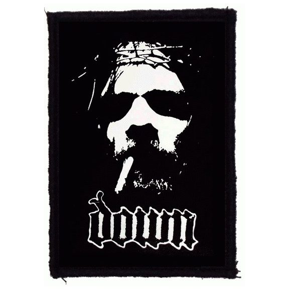 DOWN: Face (6 cm x 9,5 cm) (felvarró) DOWN: Face (6 cm x 9,5 cm) (felvarró)