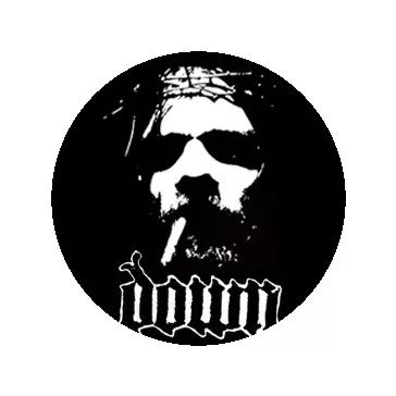 DOWN: Nola (nagy jelvény, 3,7 cm)