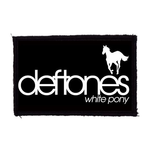 DEFTONES: White Pony (9,5 cm x 6 cm) (felvarró) DEFTONES: White Pony (9,5 cm x 6 cm) (felvarró)