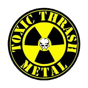 TOXIC HOLOCAUST: Toxic Thrash Metal (nagy jelvény, 3,7 cm)